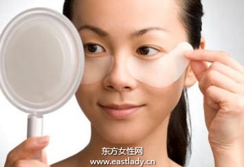 预防熬夜引起的黑眼圈