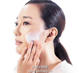 痘印怎么预防和去除