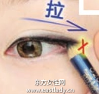 错误化妆习惯让皱纹爬满脸