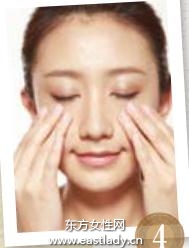 按摩让敷面膜更有效