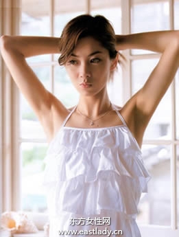 美白穴位按摩让肌肤更亮白