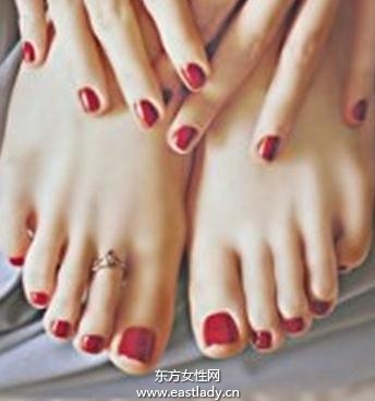 足部保湿应注意三细节