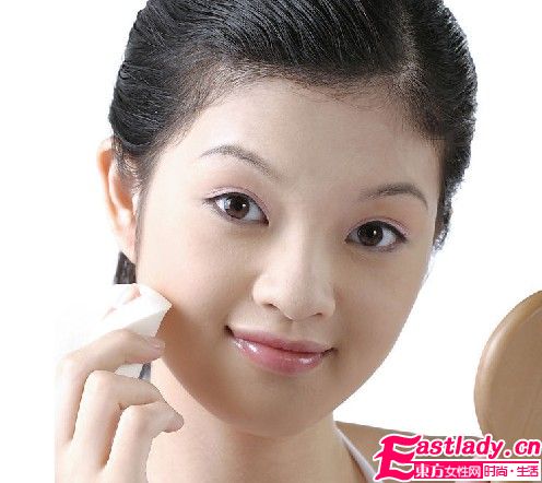 五步紧急洗脸法解决脸上问题肌肤