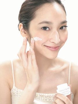 美护不能乱补水 小心越补越差