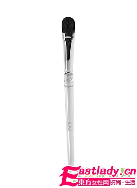 新手化妆必备3把刷