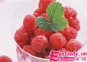 想美容 每天该吃多少水果