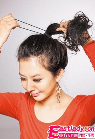 过年聚会3款发型3种风情