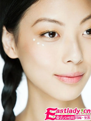 职场新鲜人 夏日精准护肤保养法