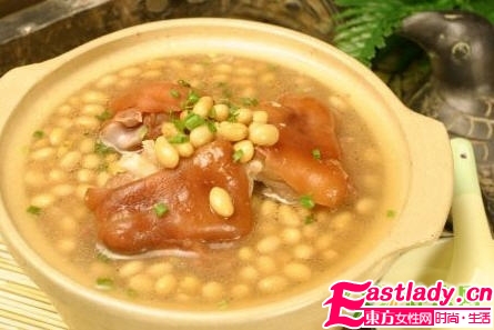 知道吗 猪蹄可以预防毛孔粗大