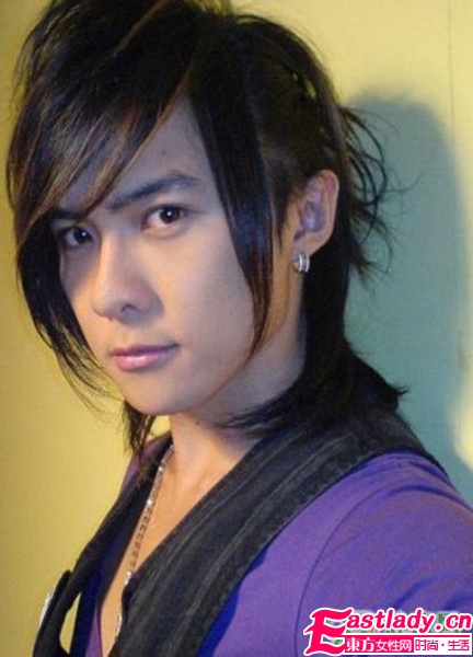 爱化妆的男星们