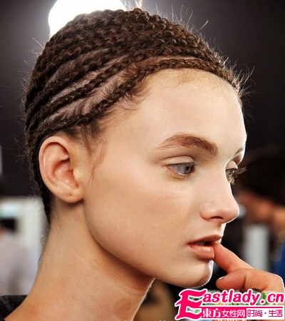 高难度 螺旋式多层麻花辫