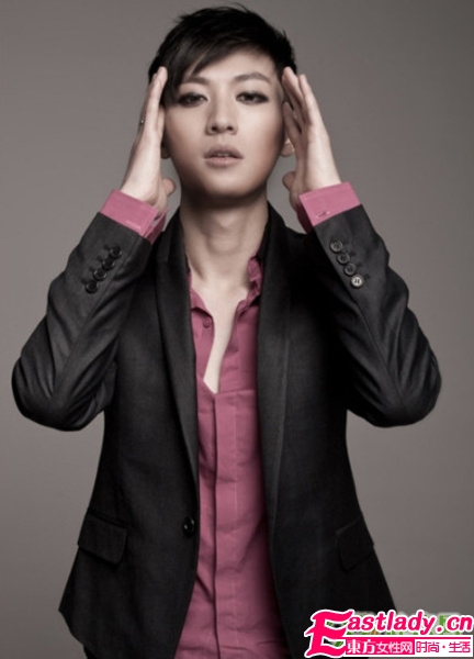 爱化妆的男星们