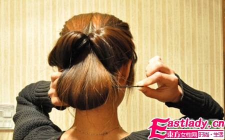 3分钟学会的韩式扎发