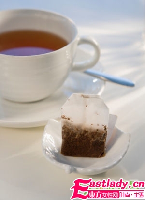 三种最无效的缩毛孔方法