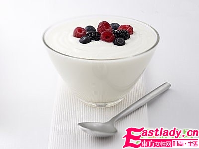 九大酸奶美容法 让你更美丽