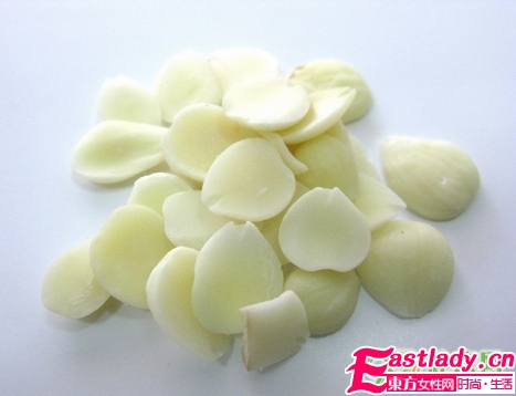 脸上长斑怎么办 12招祛斑