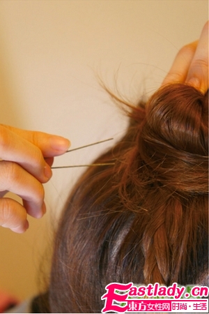 3种日式丸子头扎法 看发量选择