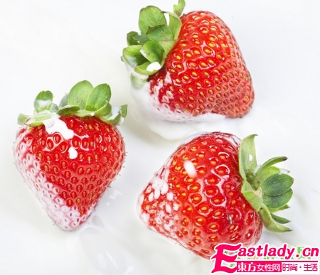 3款牛奶发膜 头发更黑亮