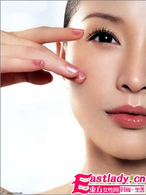 抚平鱼尾纹的食疗小妙招