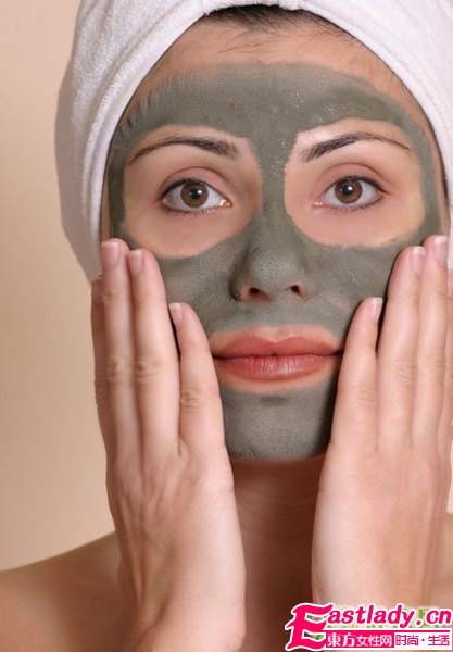 消灭唇角粉刺UP挑花运