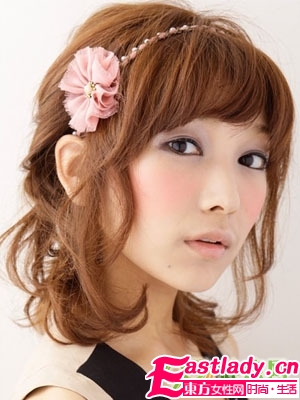 正确使用保湿面膜的9步骤