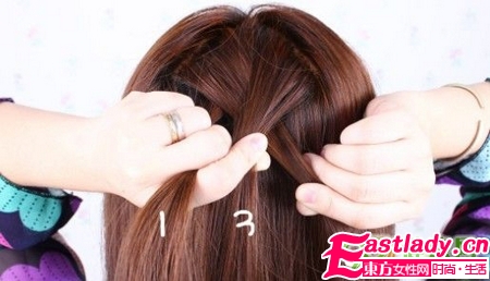 蝎子辫的详细编法步骤图解