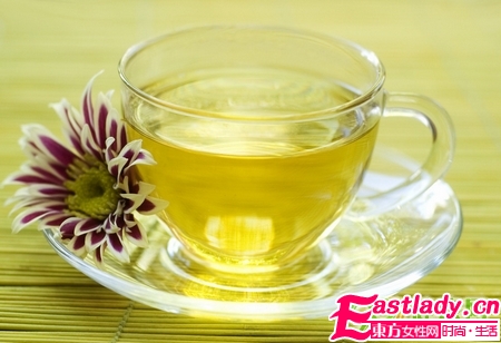 怎么让眼珠变黑变亮 4个方法