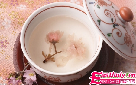 桃花7种美食美容法 让你面若桃花