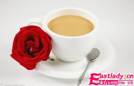 自制4款美白奶茶 改善暗淡肤色