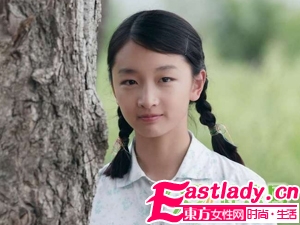 看周冬雨如何护肤祛痘美容