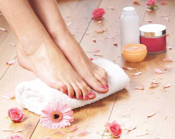 冬季足部保养不能懒 学会这几招轻松搞定