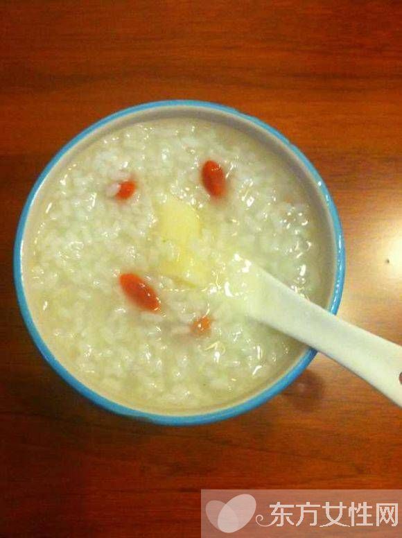 六款冬季美容养颜粥 好气色吃出来