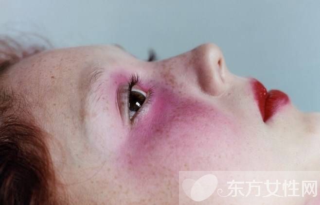 落枕怎么办因为什么原因  四个方法叫你轻松解决