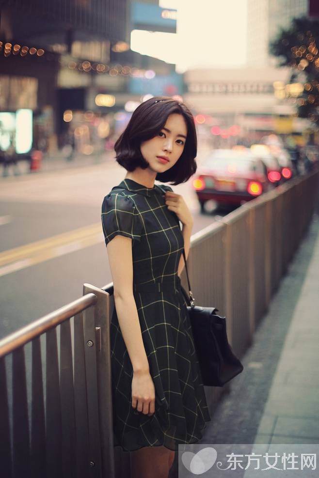 宫颈糜烂有什么症状 宫颈糜烂与宫颈癌一样吗