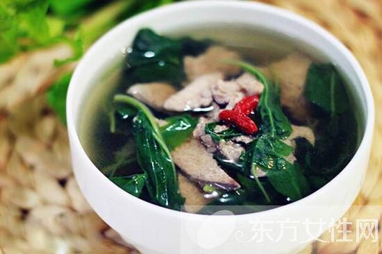 冬天易发干眼症 荐三款枸杞子食疗方