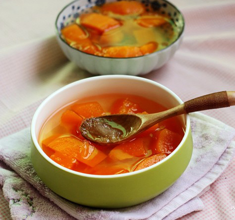 揭燕窝的功效 教你最滋补的新吃法