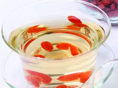 枸杞泡茶的功效及作用是什么 对身体有哪些好处