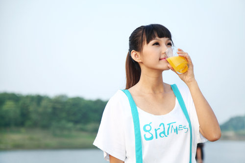 卵巢早衰的症状有哪些 卵巢早衰吃什么好