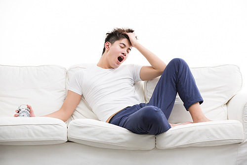 为什么老打哈欠 小心是脑部缺氧