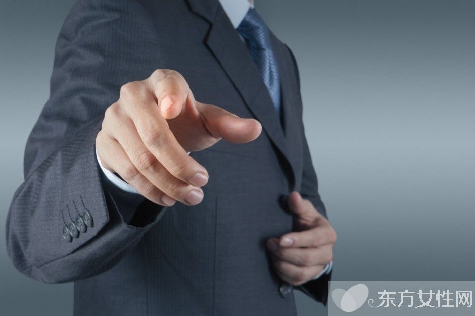 手指甲凹陷是怎么回事 当心是这些疾病所致