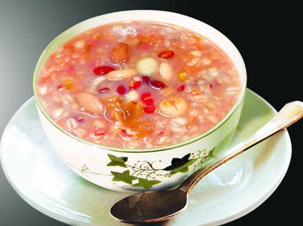 夏季祛湿粥有哪些呢 什么样的祛湿粥能赶走湿气