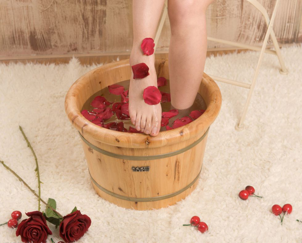 脚冷的原因有哪些 日常生活中该如何应对