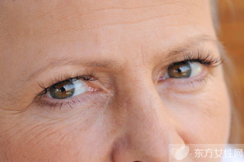 老年人谨防这些常见眼病 常吃这些水果保护眼睛哦