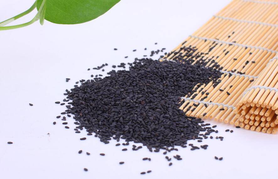 揭黑芝麻的功效与作用 经常吃还能延年益寿