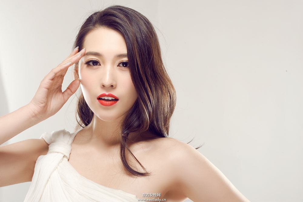 女性尿黄的原因有哪些 从尿的颜色看健康