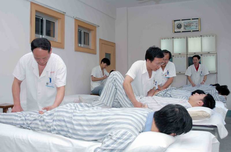 小脑萎缩的诱因及症状 小脑萎缩吃什么好