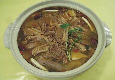 想要告别黄脸婆 这些食物要多吃