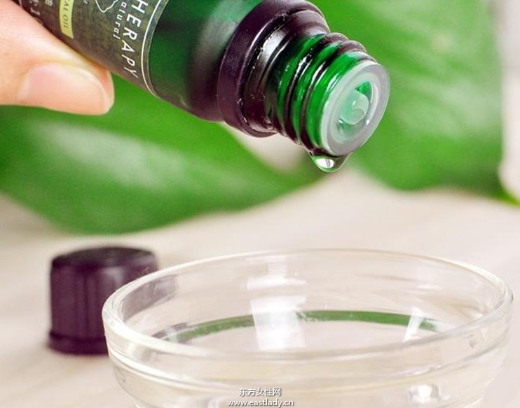 你知道精油的功效及用法吗  五种方式随你喜欢