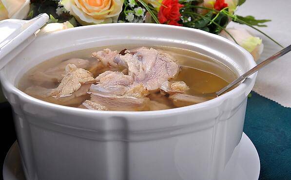 5款春季祛湿汤谱 绝密粤式炖汤9大秘笈