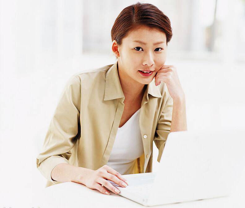 小便发黄怎么回事 女人小便发黄要当心